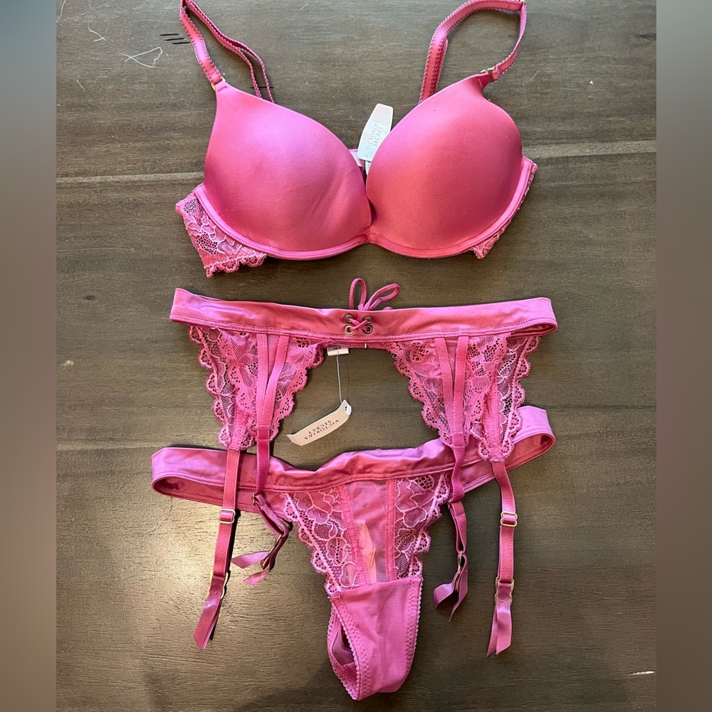 RARE NWT Victoria’s Secret 3 piece lingerie set
